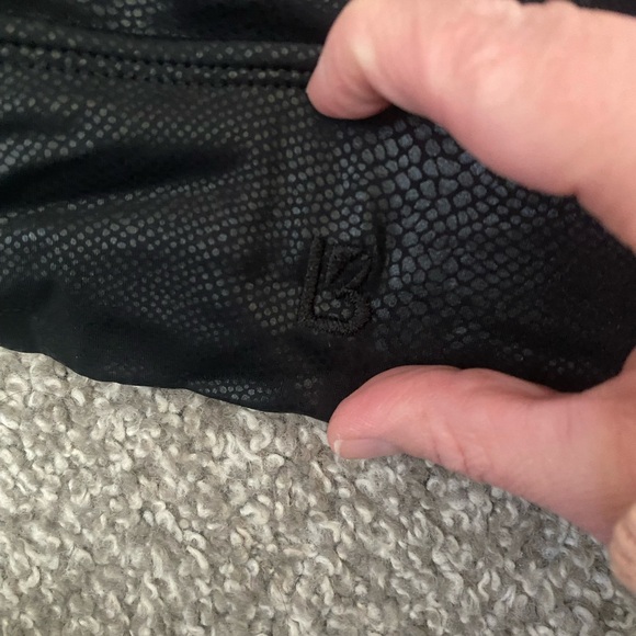 BuffBunny Revolution Sports Bra - Picture 2 of 3